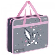 Папка на молнии с ручками BRAUBERG А4, 1 отделение, пластик, 80 мм, 'Curious bunny', 272164