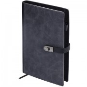 Ежедневник недатированный А5 152х220 мм BRAUBERG 'Sirius', под кожу, застежка 160 л., черный, 116213