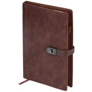Ежедневник недатированный А5 152х220 мм BRAUBERG 'Sirius', под кожу, застежка 160 л., коричневый, 116211