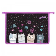 Папка для тетрадей ЮНЛАНДИЯ А4, 1 отделение, пластик, на молнии, 'Cat squad', 273347